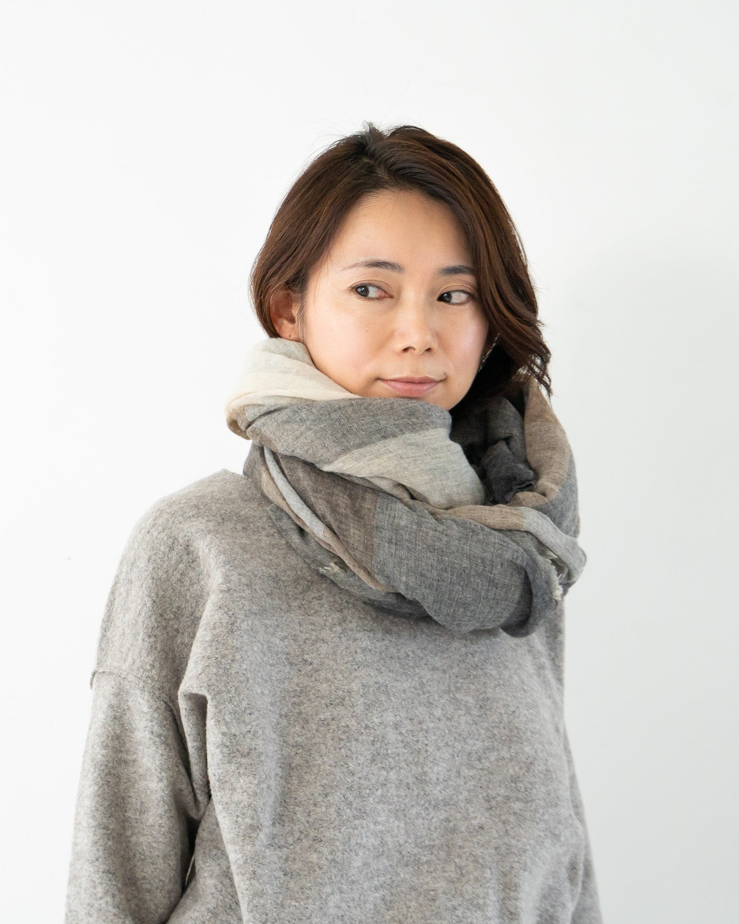 Faliero Sarti ファリエロサルティ ストール マフラー New Sara
